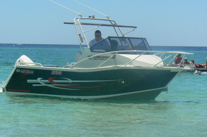 Runabout DT316  4 